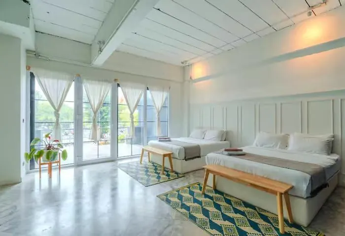 The Local Heritage Loft Mansion Bangkok