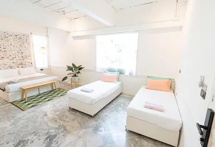 The Local Heritage Loft Mansion Hostel