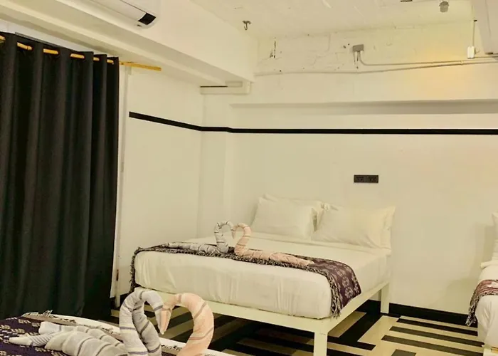 The Local Heritage Loft Mansion * Bangkok